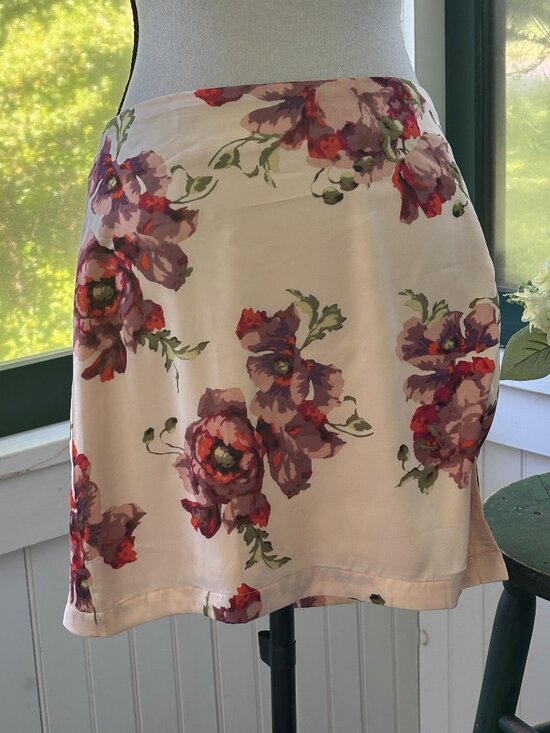 Bailey Rose Dresses & Skirts - Bailey Rose Floral Mini Skirt Cream Poppy Print Size Large NWT